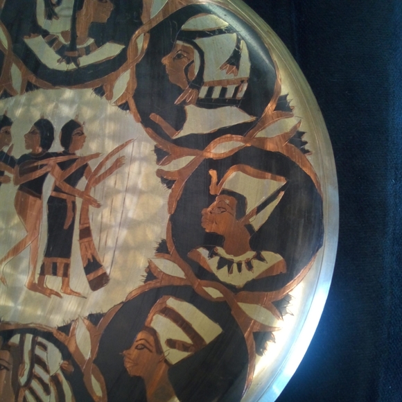 Vintage Egyptian Queen Wall Decor mixed metal plate 10" - Picture 5 of 8